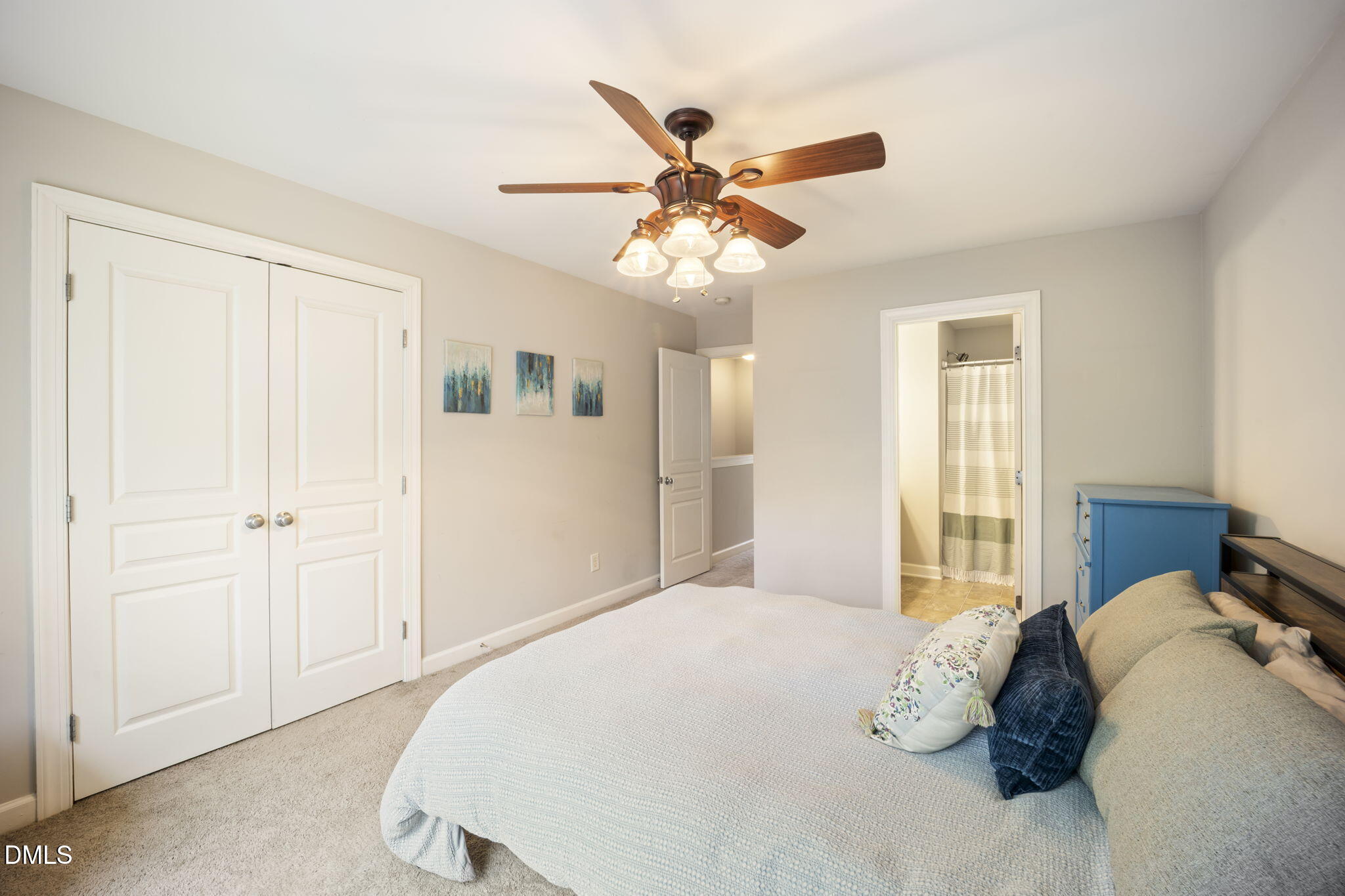 8823 Orchard Grove Way Raleigh, NC 27612 - Photo 19 of 35 15-web-or-mls-484A3916