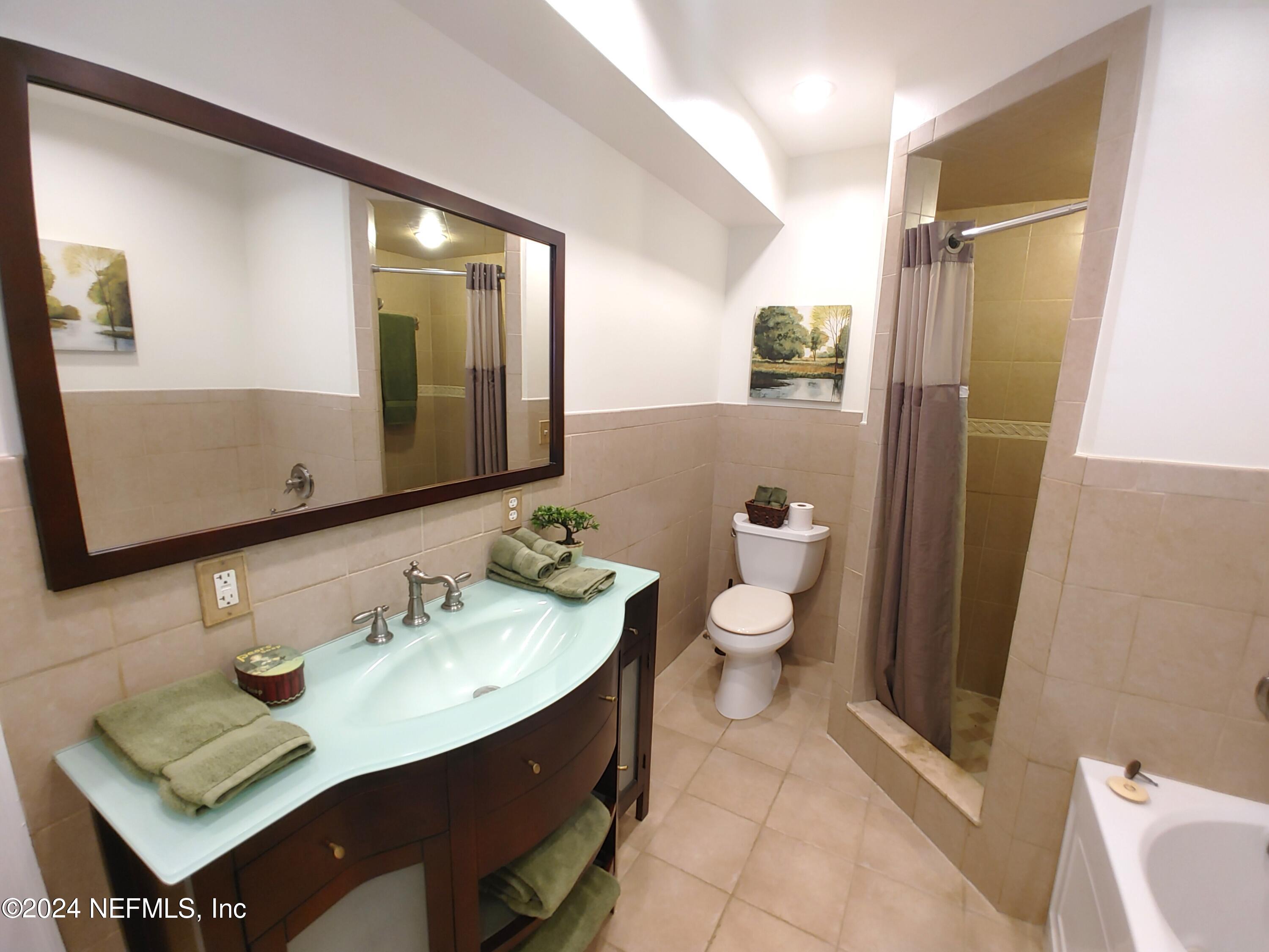 1316 Holmesdale Road Jacksonville, FL 32207 - Photo 50 of 79 Master Bathroom 1