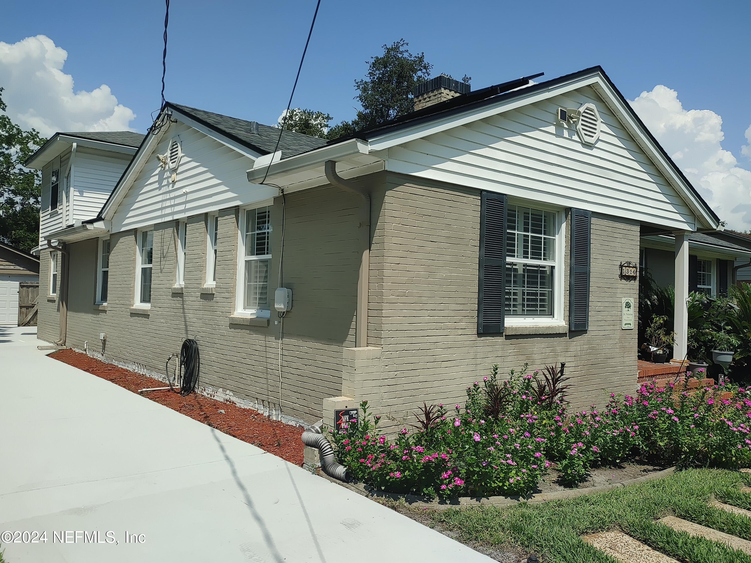 Front of House-Left Side