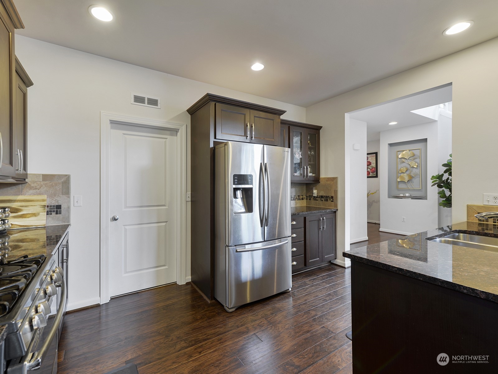 3608 195th Place Southeast, Unit 102 Bothell, WA 98012 - Photo 4 of 22 Gallery Image 4