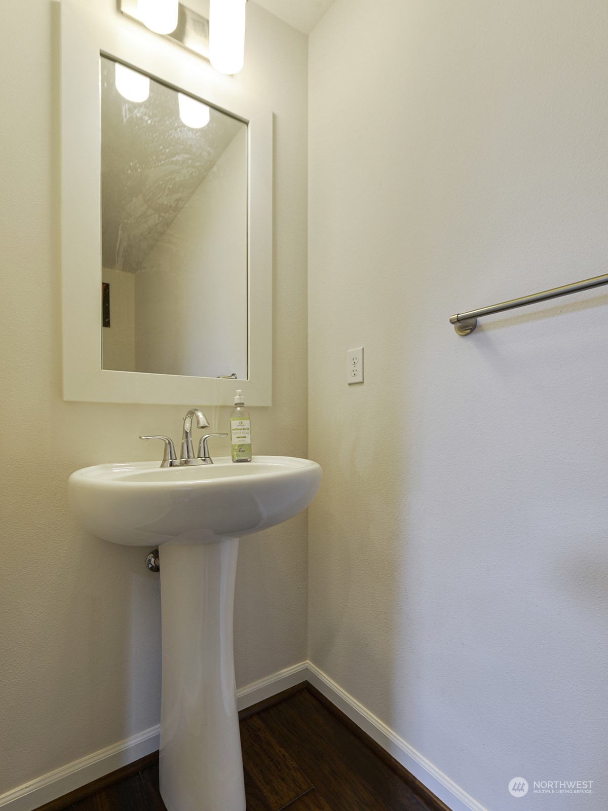 3608 195th Place Southeast, Unit 102 Bothell, WA 98012 - Photo 9 of 22 Gallery Image 9