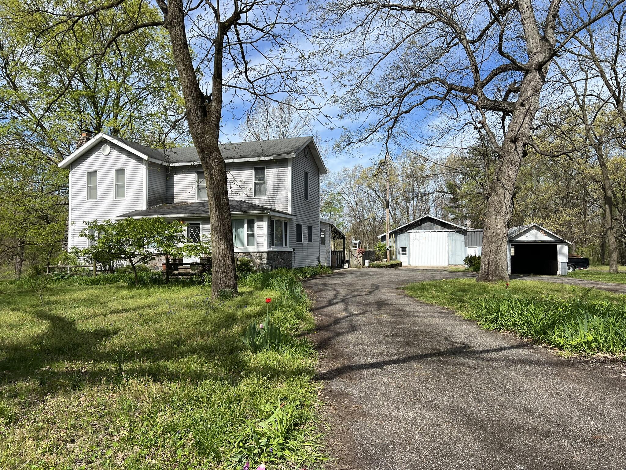 54622 Rudy Road Dowagiac, MI 49047 - Photo 1 of 24 IMG_3107