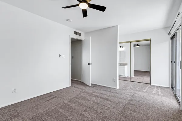 $1,800 | 3840 North 43rd Avenue, Unit 78, Phoenix, AZ 85031
