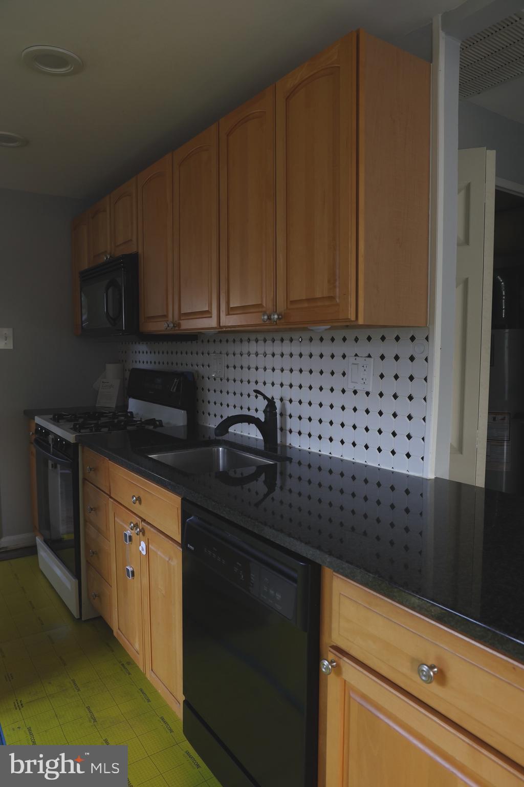 1441 Thomson Road Abington, PA 19001 - Photo 12 of 15 Gallery Image 12