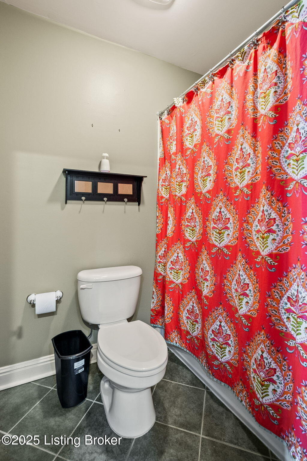 7902 Innisbrook Court Prospect, KY 40059 - Photo 31 of 73 30-web-or-mls-7902-innisbrook-ct