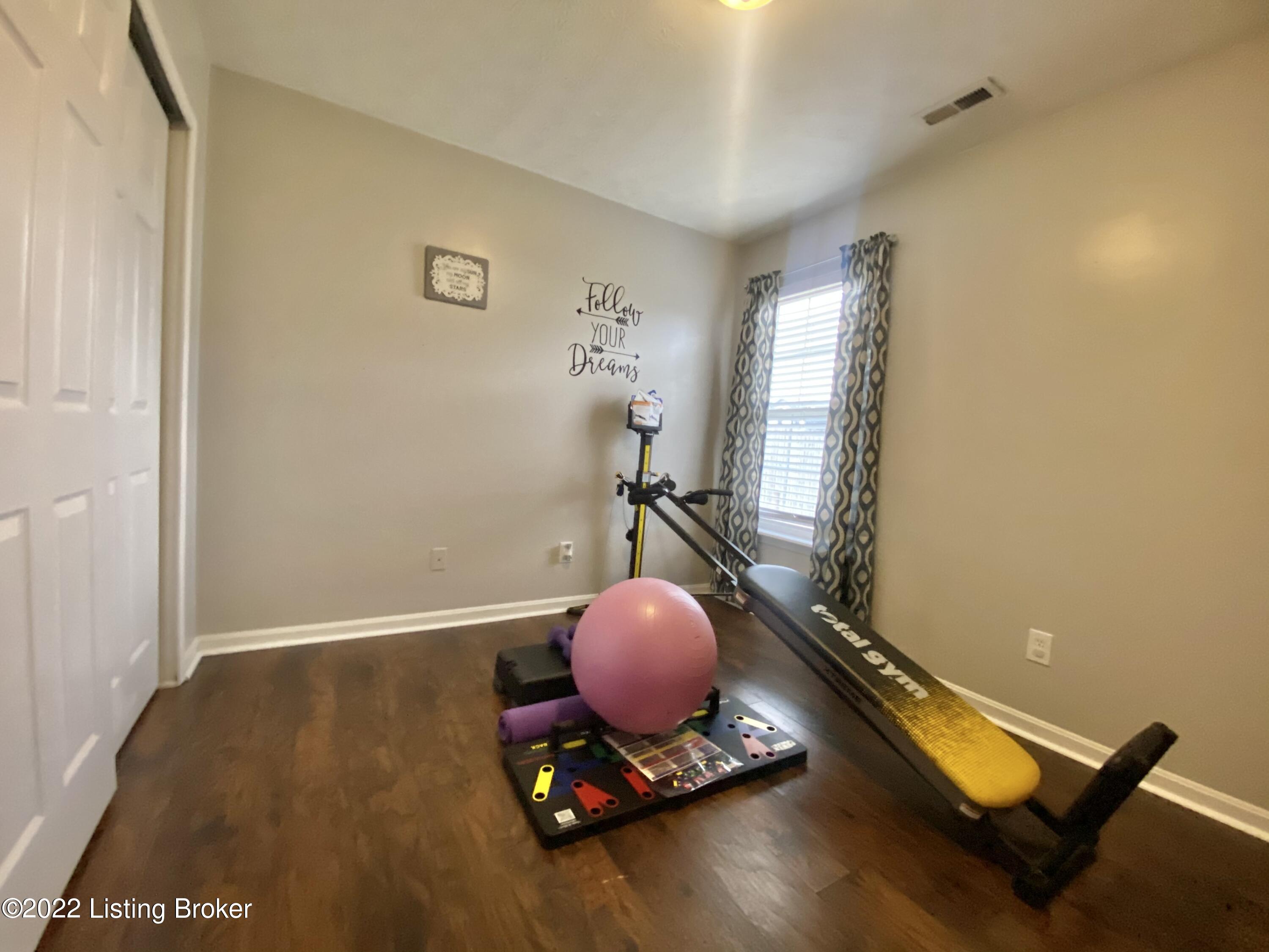7806 Lariat Road Louisville, KY 40219 - Photo 29 of 38 8A687FA9-F6E3-4802-A41A-8ED5A8F62E11