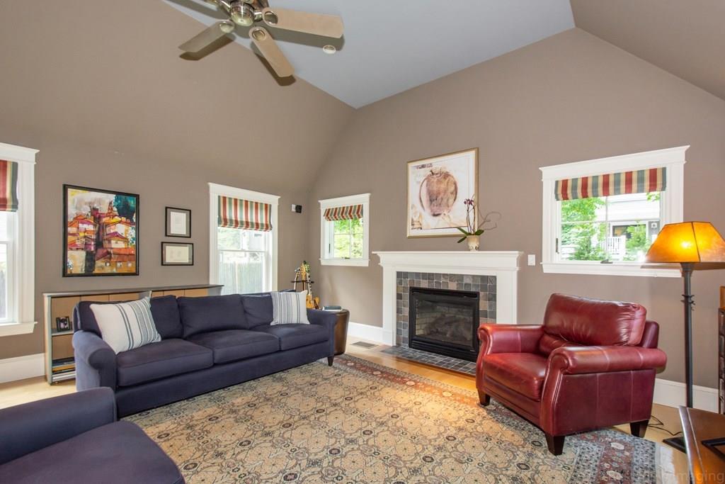 9 Oak Road Milton, MA 02186 - Photo 18 of 38 Gallery Image 18