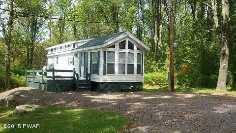 394 North Baker Road Waymart, PA 18472 - Photo 3 of 40