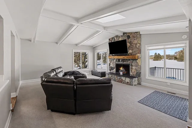 $989,900 | 5449 Countryside Drive, Saline, MI 48176