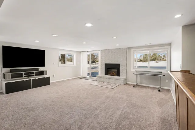 $989,900 | 5449 Countryside Drive, Saline, MI 48176