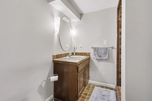 $989,900 | 5449 Countryside Drive, Saline, MI 48176