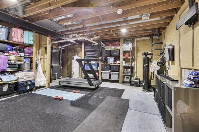 $989,900 | 5449 Countryside Drive, Saline, MI 48176