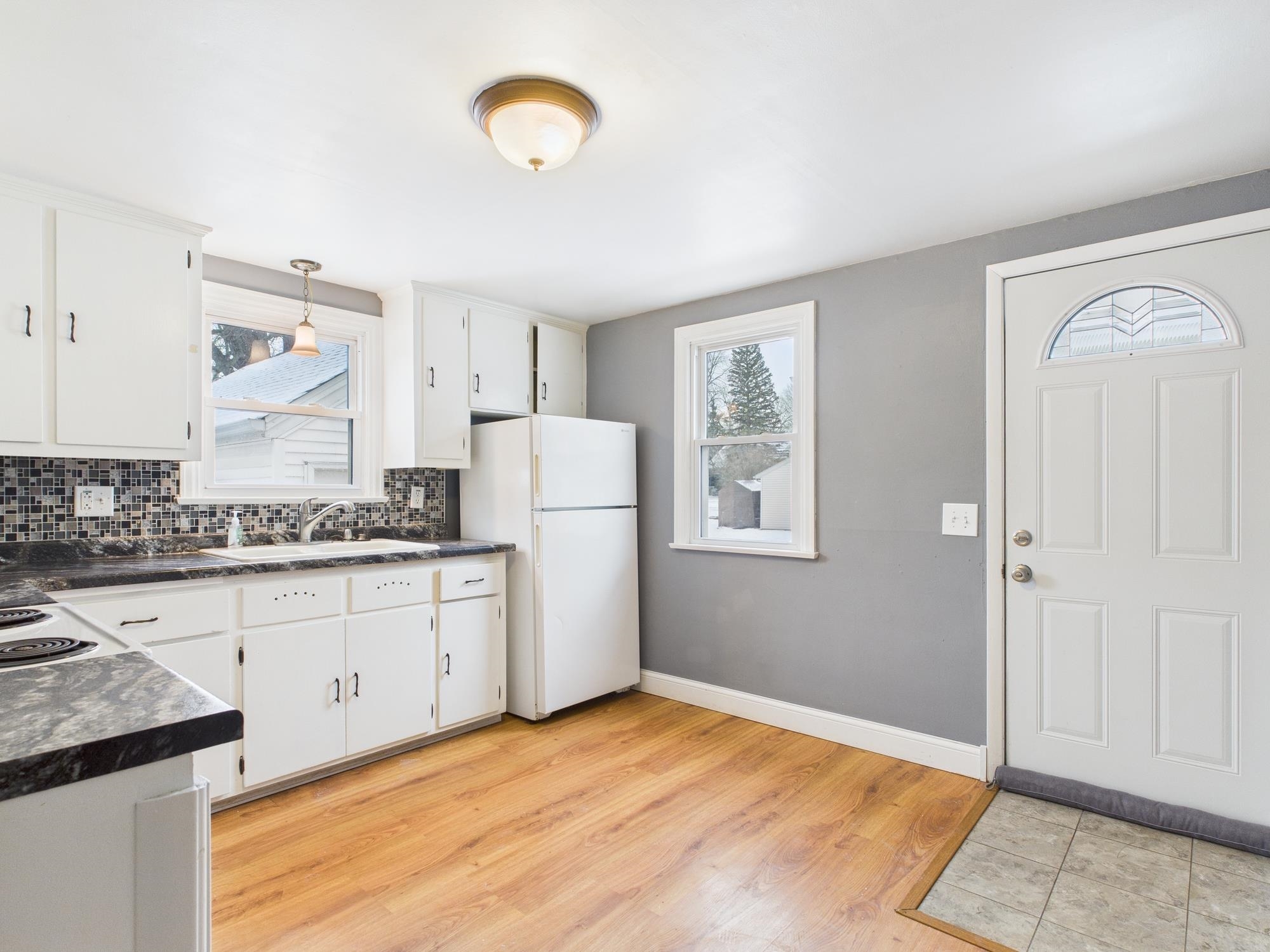 705 Draper Street Kaukauna, WI 54130 - Photo 8 of 20