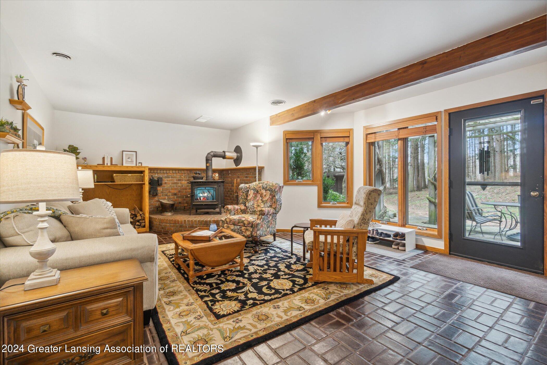 12684 Upton Road Bath, MI 48808 - Photo 9 of 68 09-12684-Upton-Rd-Bath-Twp-MI-48808-Wind