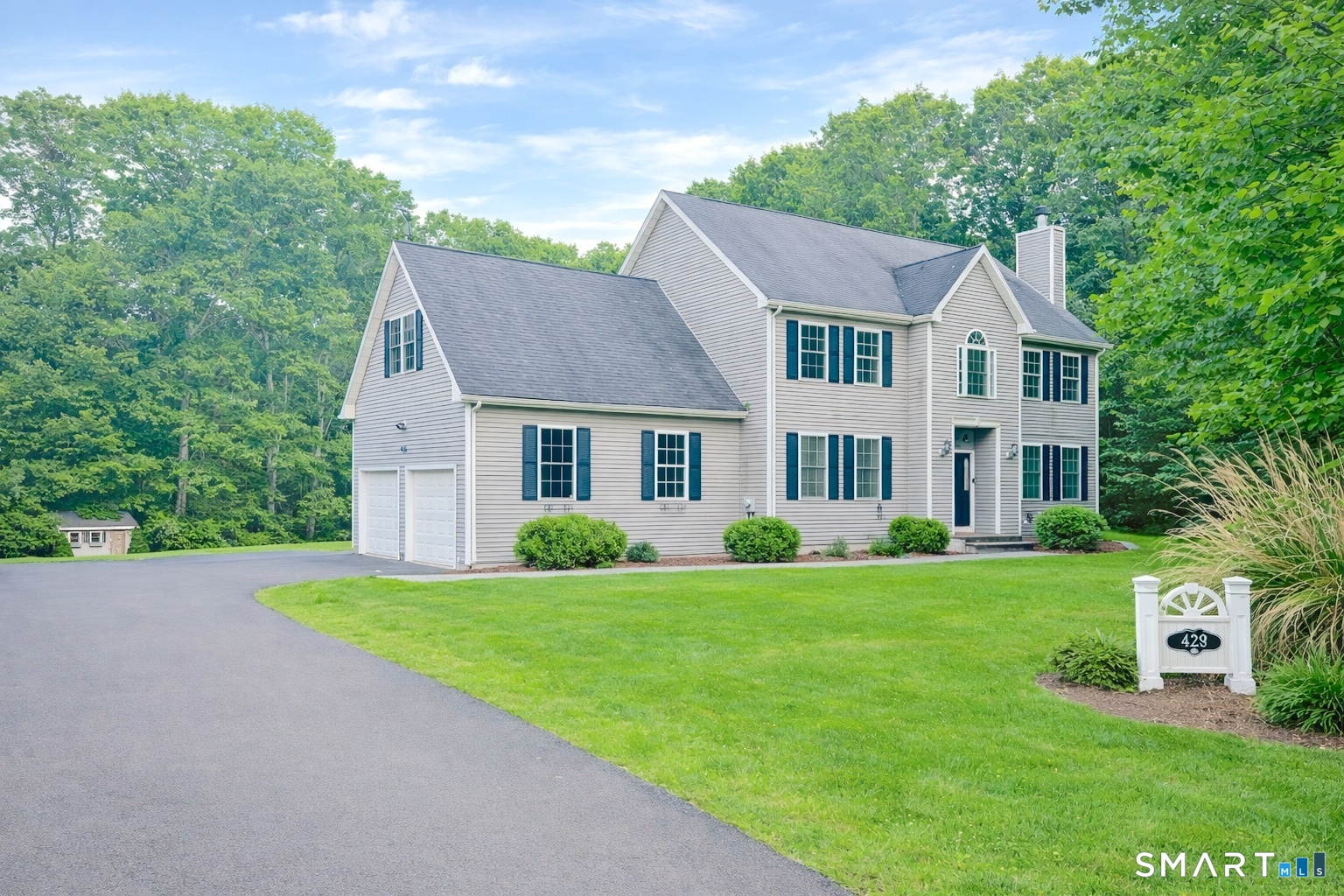 240 Tom Swamp Road Hamden, CT 06518 - Photo 1 of 18