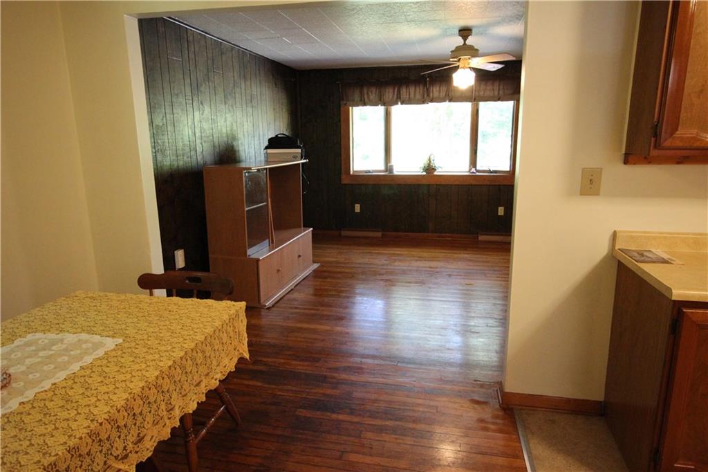 326 Nutt Road Grove City, PA 16127 - Photo 4 of 23