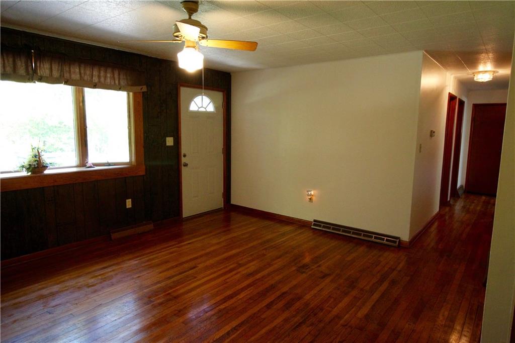 326 Nutt Road Grove City, PA 16127 - Photo 7 of 23