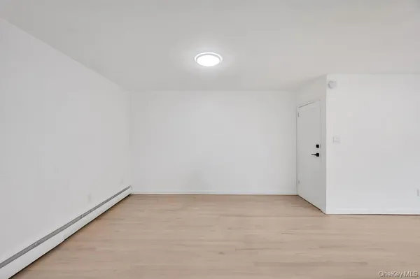 $2,750 | 74-16 85th Road | Woodhaven