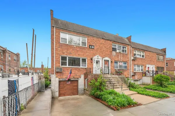 $2,750 | 74-16 85th Road | Woodhaven