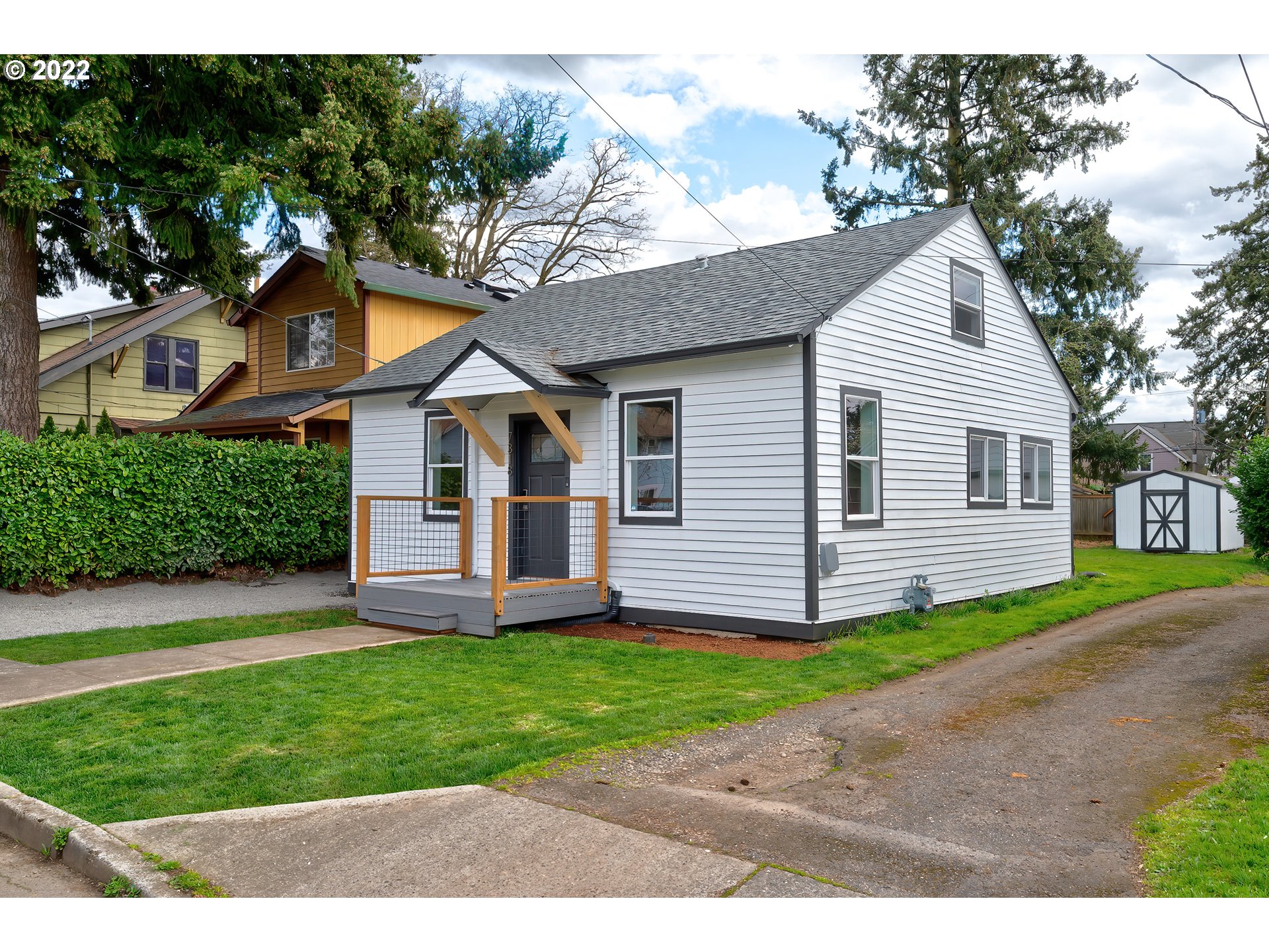 7318 Southeast Rural Street Portland, OR 97206 - Photo 1 of 24 Gallery Image 1