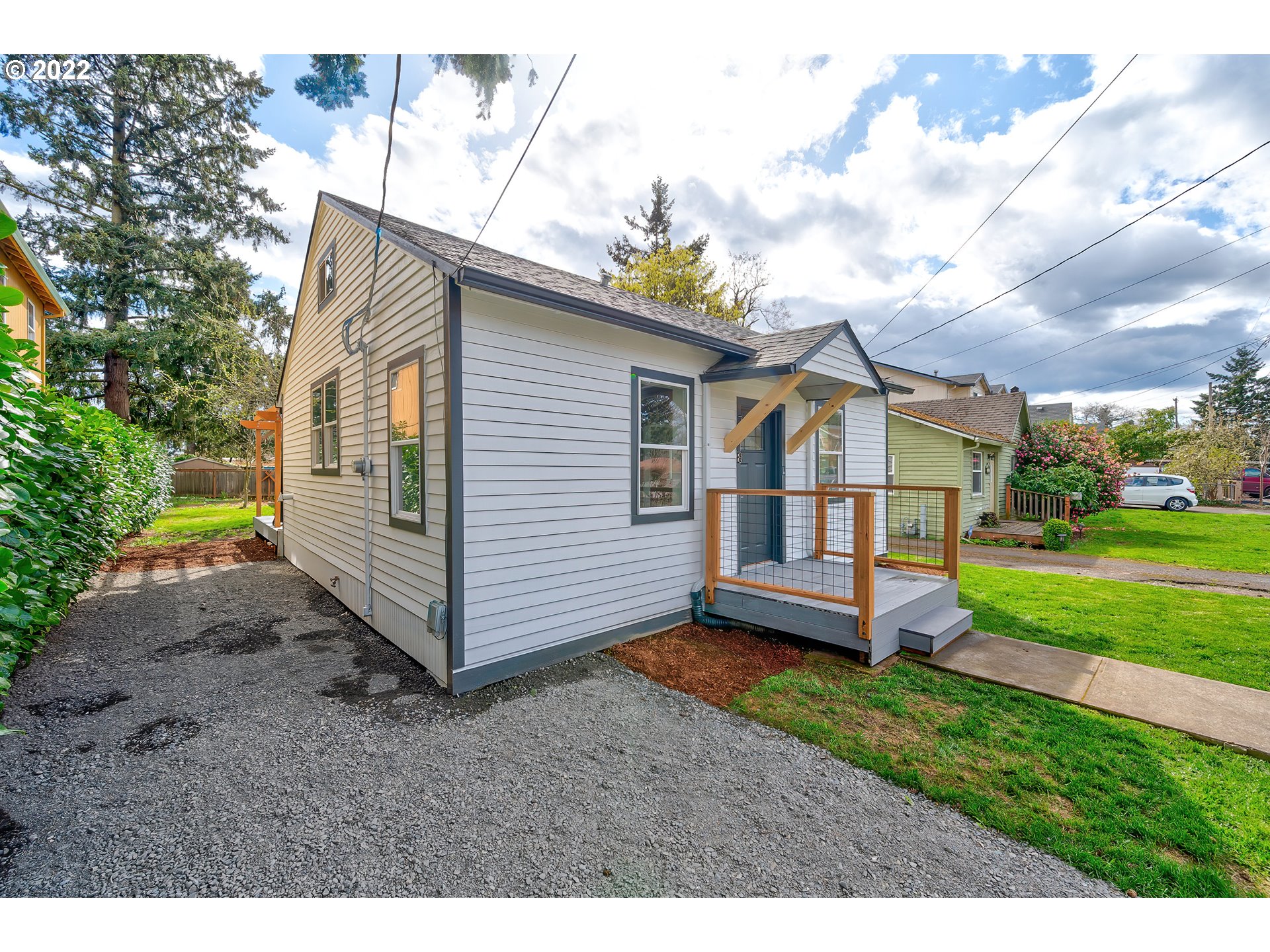 7318 Southeast Rural Street Portland, OR 97206 - Photo 3 of 24 Gallery Image 3