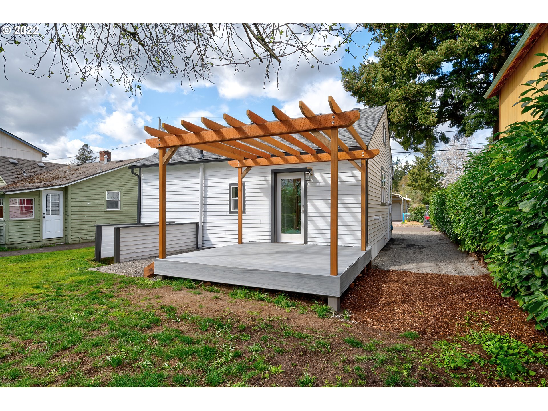 7318 Southeast Rural Street Portland, OR 97206 - Photo 4 of 24 Gallery Image 4