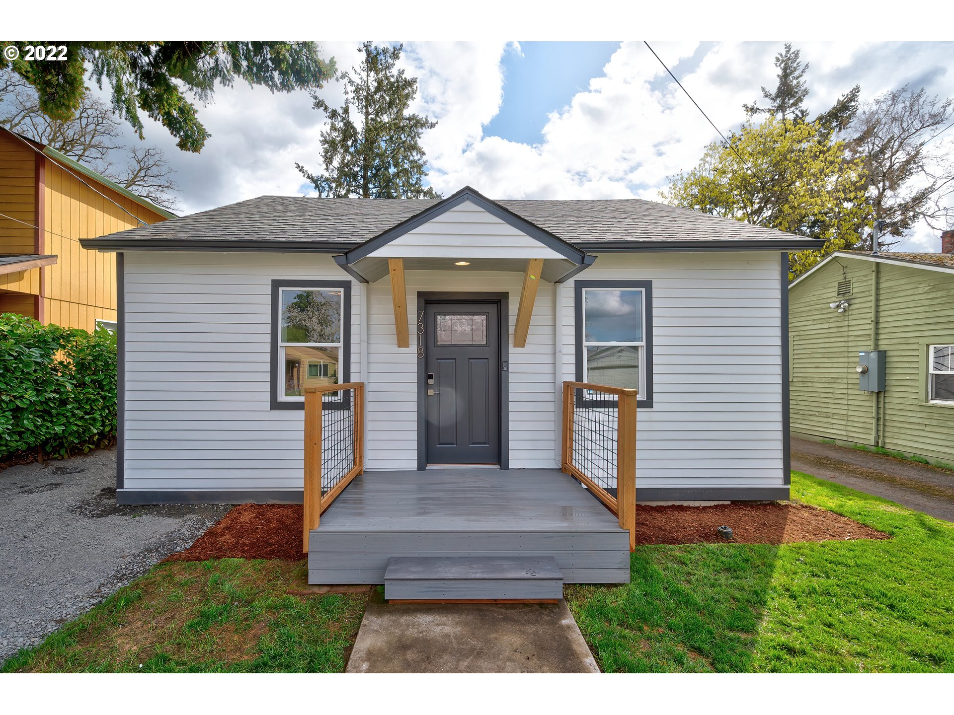 7318 Southeast Rural Street Portland, OR 97206 - Photo 9 of 24 Gallery Image 9