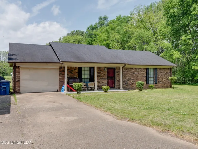 $399,900 | 6741 Hacks Cross Road, Olive Branch, MS 38654