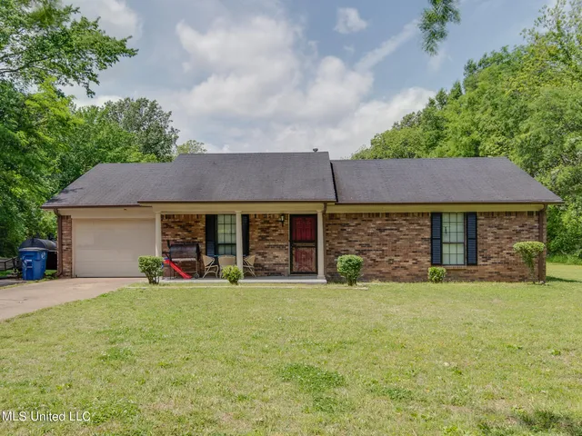 $399,900 | 6741 Hacks Cross Road, Olive Branch, MS 38654