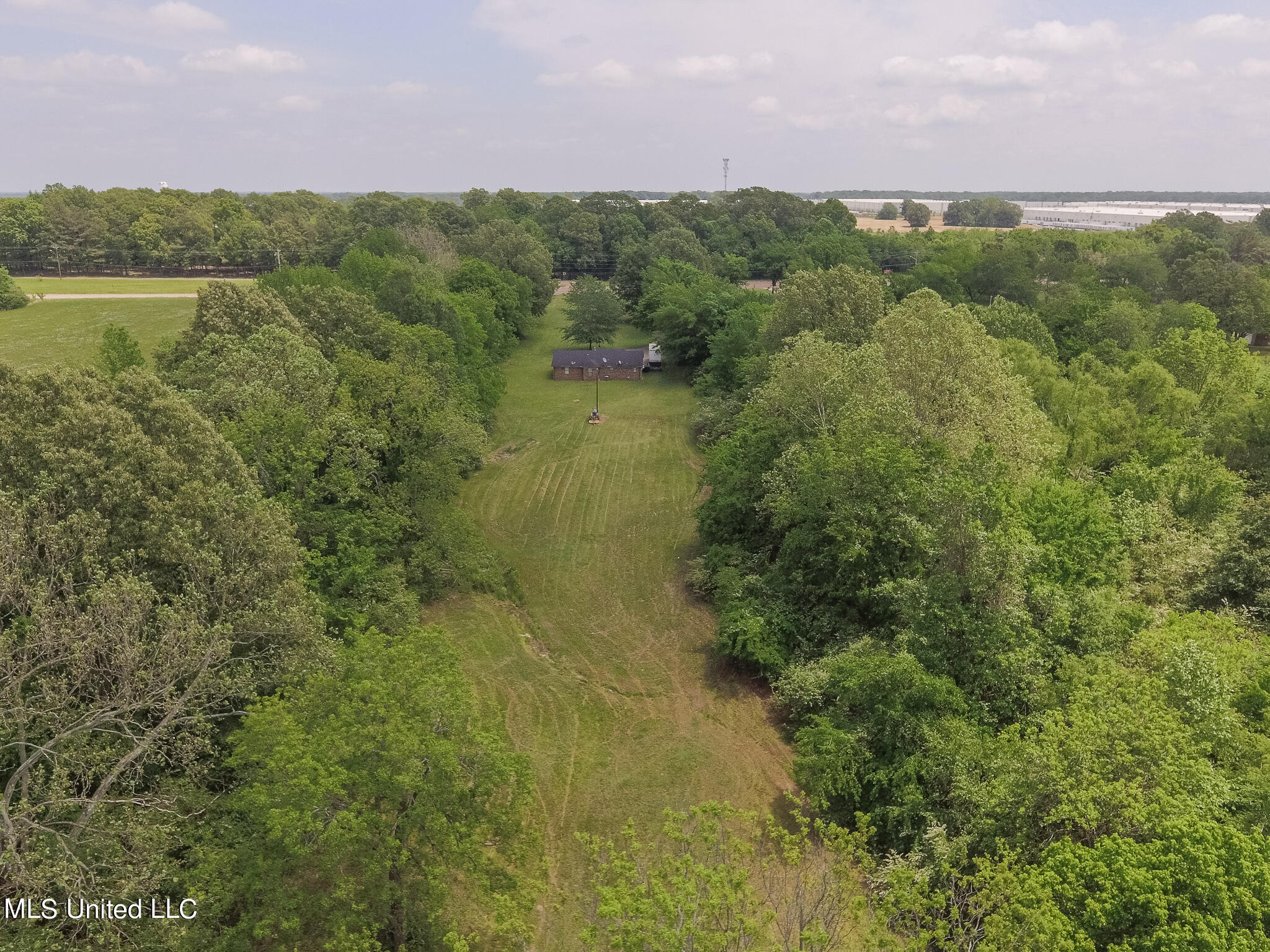 6741 Hacks Cross Road Olive Branch, MS 38654 - Photo 31 of 41 6741 Hacks Cross Road Drone-13