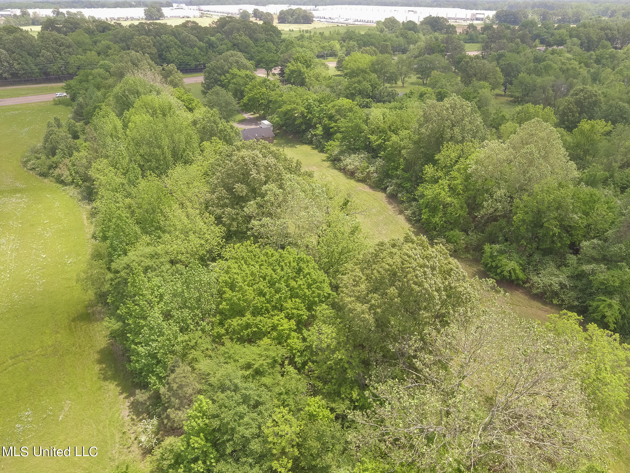 6741 Hacks Cross Road Olive Branch, MS 38654 - Photo 33 of 41 6741 Hacks Cross Road Drone-14