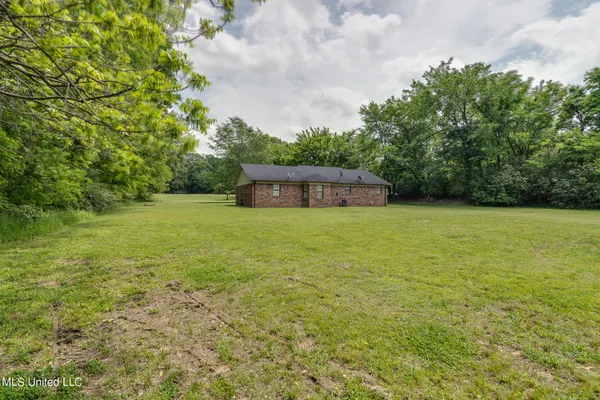 $399,900 | 6741 Hacks Cross Road, Olive Branch, MS 38654