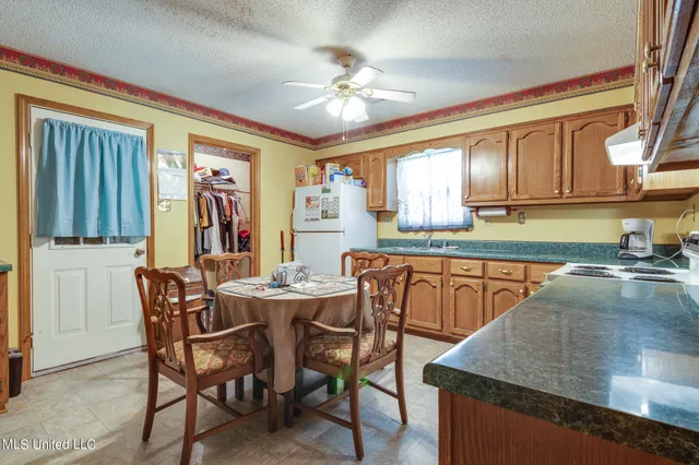 $399,900 | 6741 Hacks Cross Road, Olive Branch, MS 38654