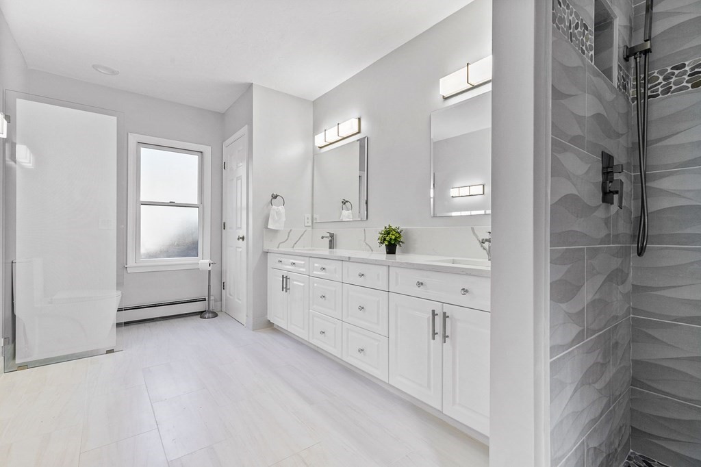 5 Gurney Place Rochester, MA 02770 - Photo 23 of 41