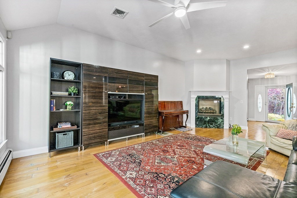 5 Gurney Place Rochester, MA 02770 - Photo 36 of 41