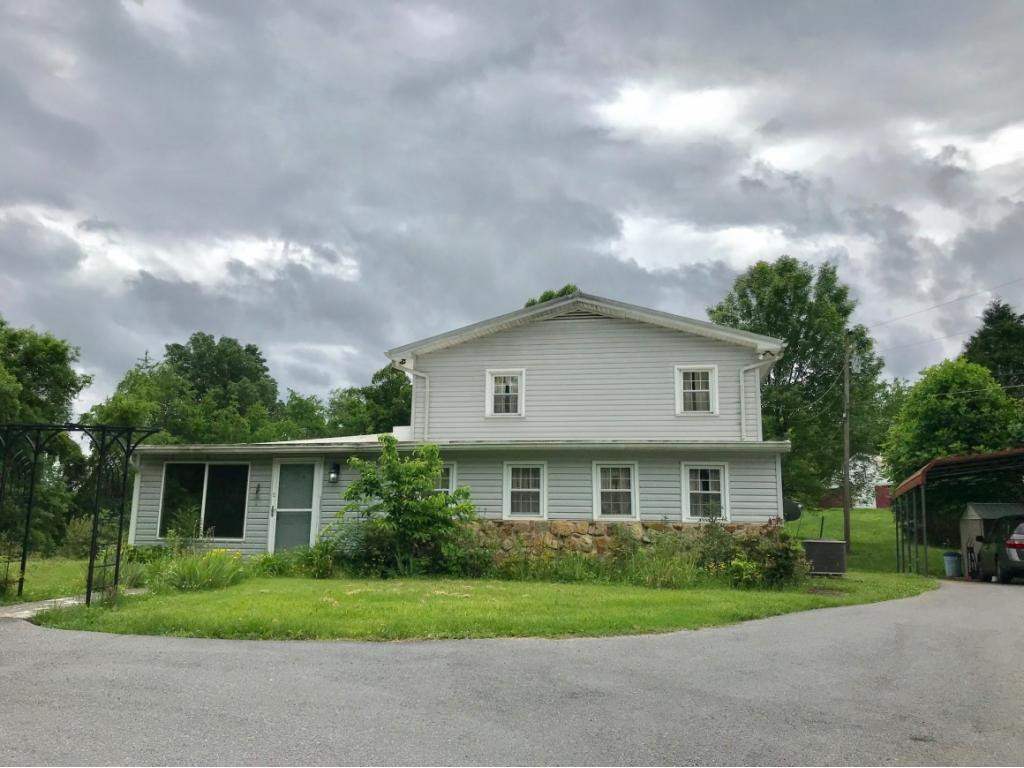 518 Beech Forest Road Bristol, TN 37620 - Photo 3 of 26 Photo 3