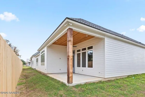 $379,900 | 111 Porch View Drive, Lafayette, LA 70508