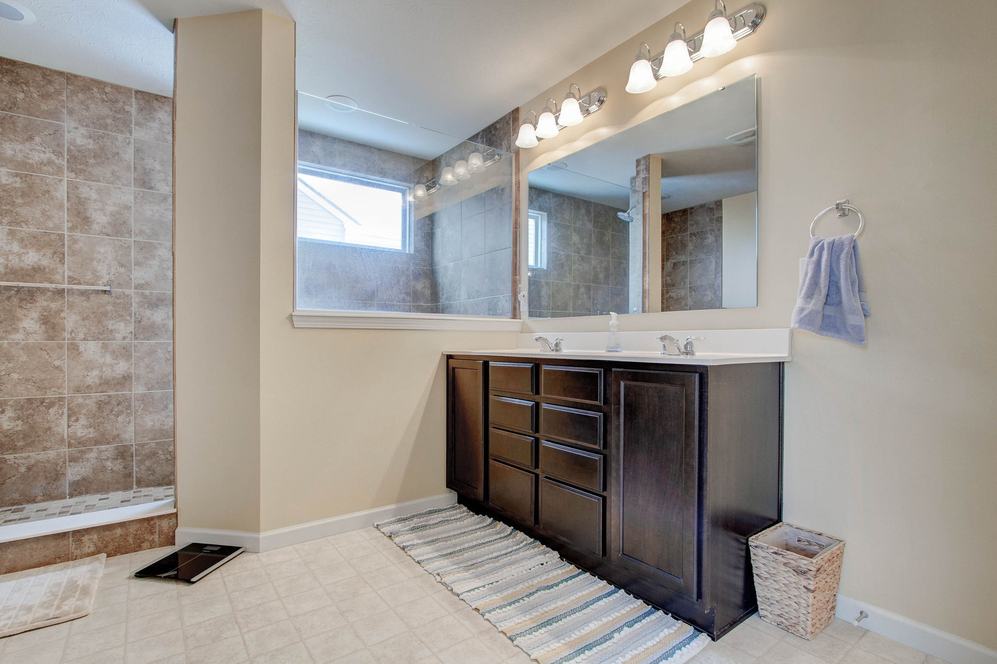 14403 Glapthorn Road Fishers, IN 46037 - Photo 38 of 57 Gallery Image 38