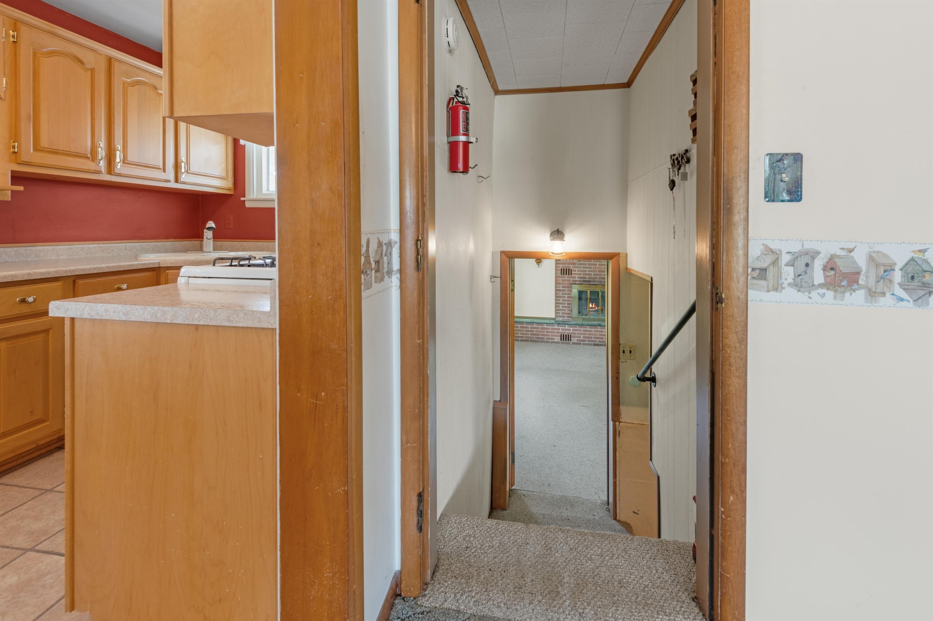 1925 Thomas Street Marinette, WI 54143 - Photo 13 of 20