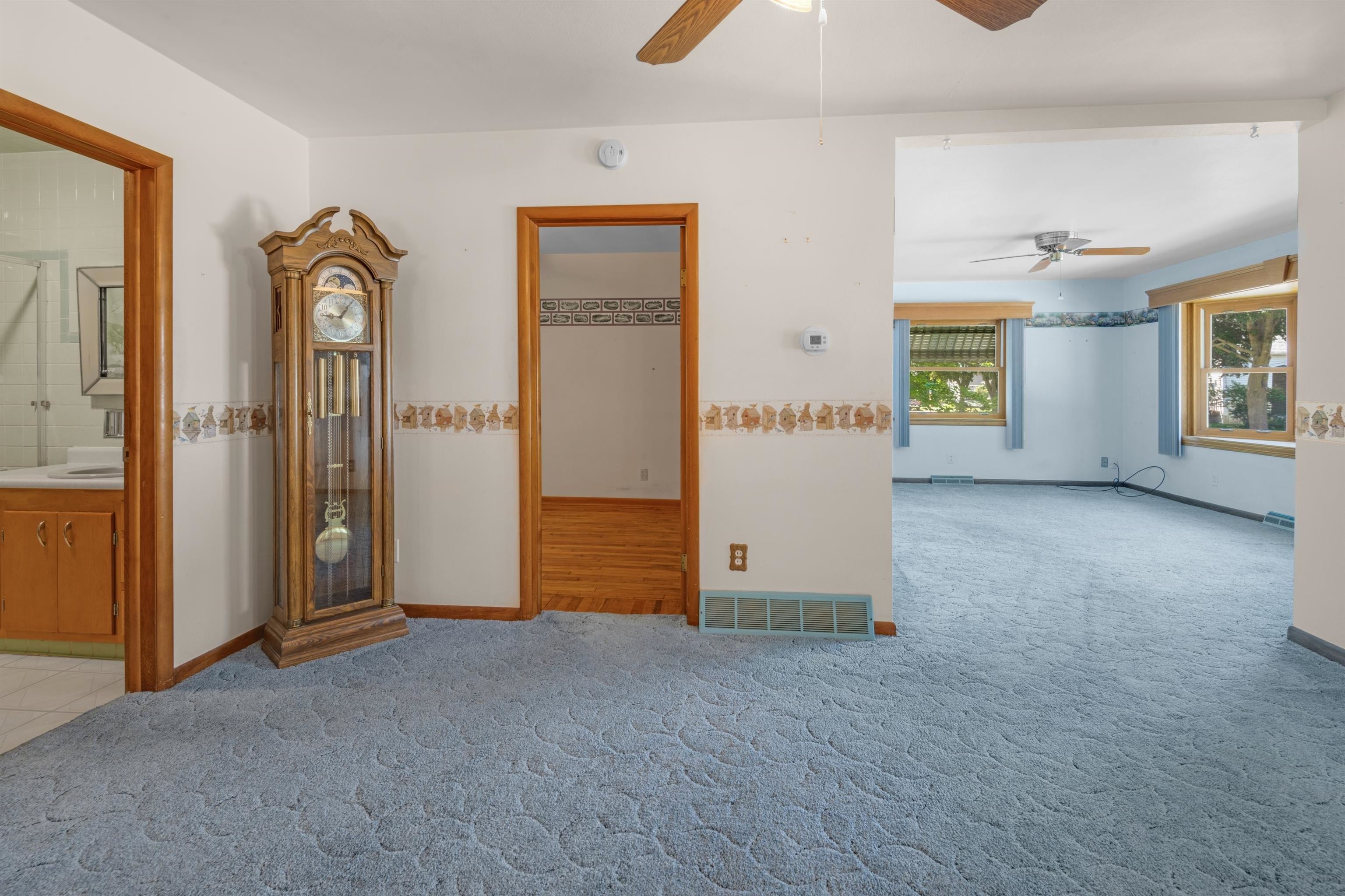 1925 Thomas Street Marinette, WI 54143 - Photo 6 of 20