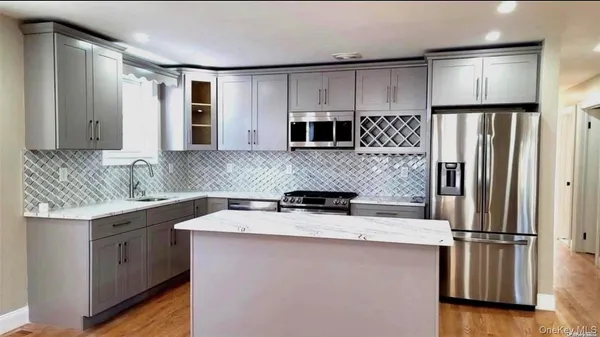 $4,600 | 249-10 139th Avenue, Unit 1 | Rosedale