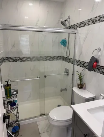 $4,600 | 249-10 139th Avenue, Unit 1 | Rosedale