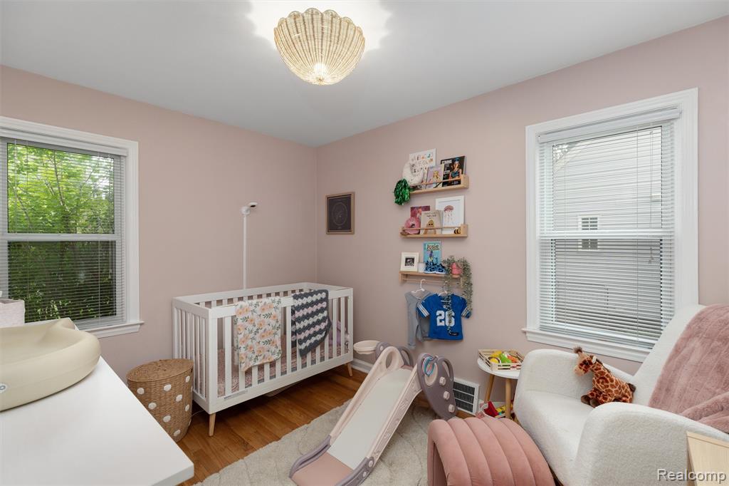 518 Roth Boulevard Clawson, MI 48017 - Photo 14 of 25 Gallery Image 14
