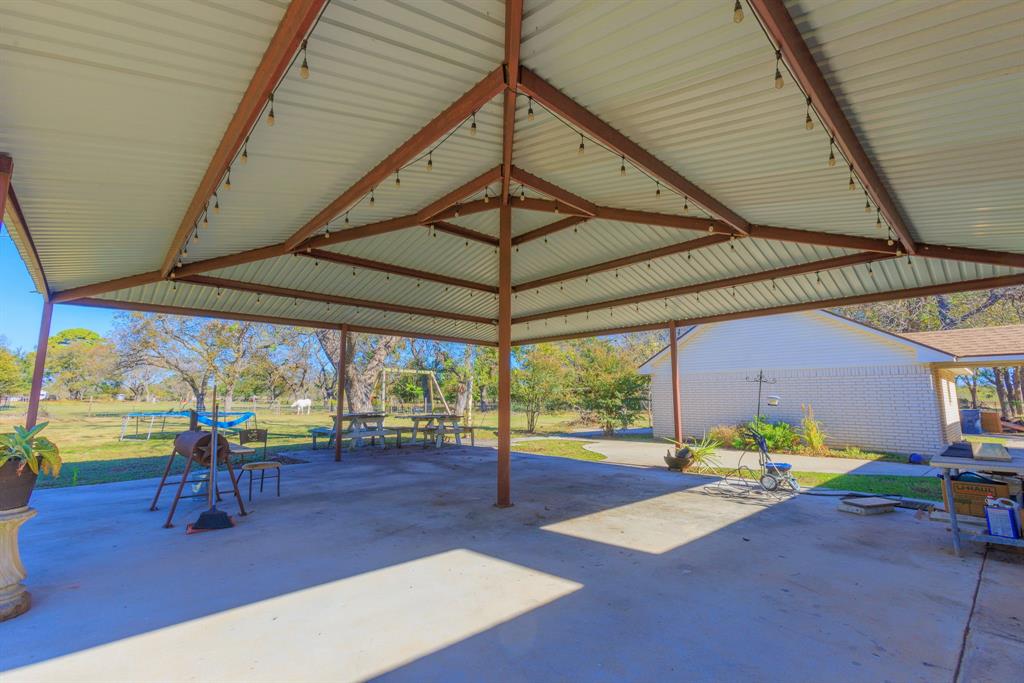2622 Kendall Lane Waco, TX 76705 - Photo 37 of 40 View of patio