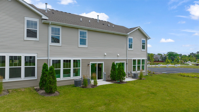 12047 Jordi Road Huntley, IL 60142 - Photo 6 of 47 Gallery Image 6