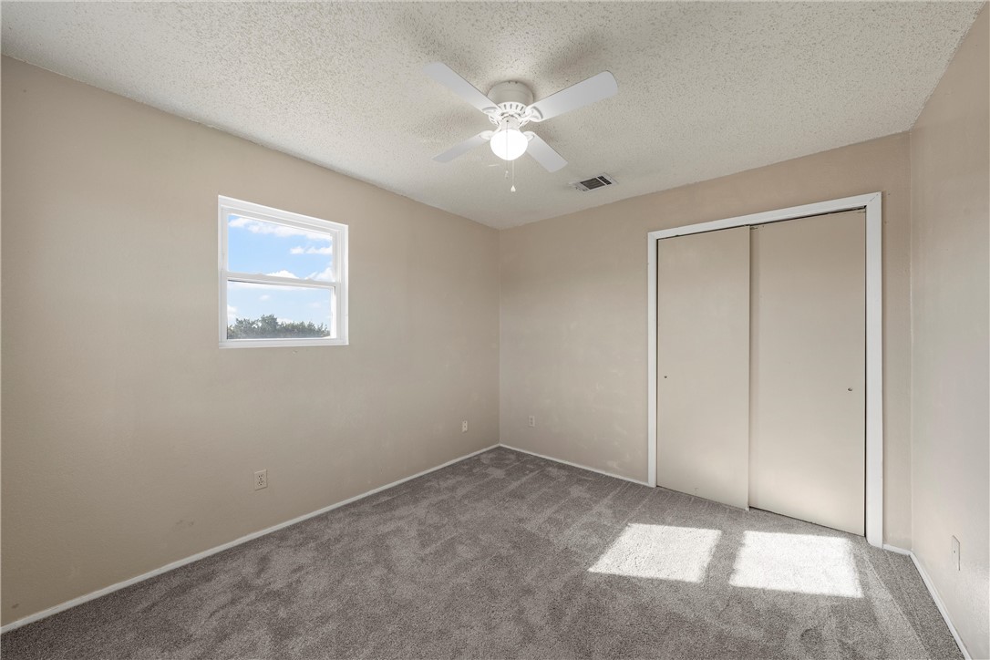 656 County Road 3570 China Spring, TX 76633 - Photo 17 of 31