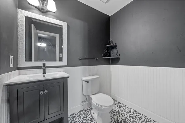 $459,900 | 656 County Road 3570, China Spring, TX 76633