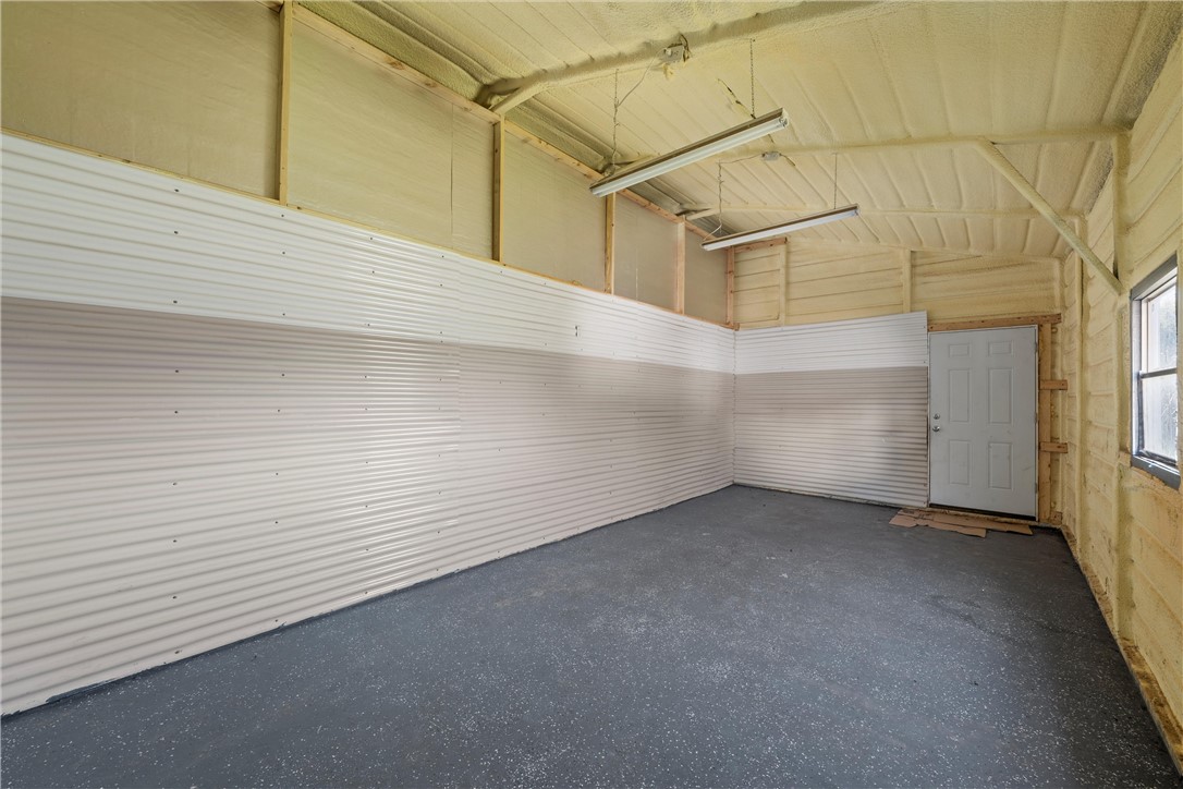 656 County Road 3570 China Spring, TX 76633 - Photo 25 of 31