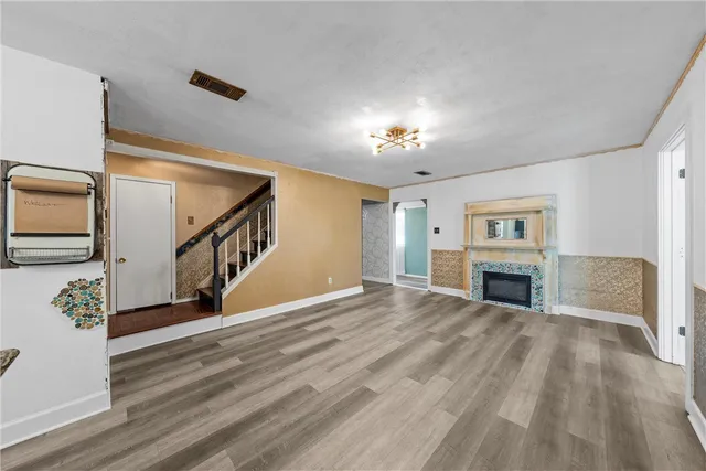 $459,900 | 656 County Road 3570, China Spring, TX 76633