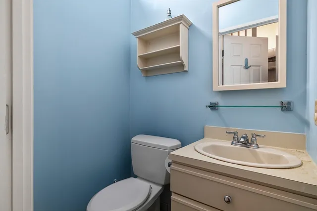 $2,250 | 45 Main Street, Unit 203, Wareham, MA 02571